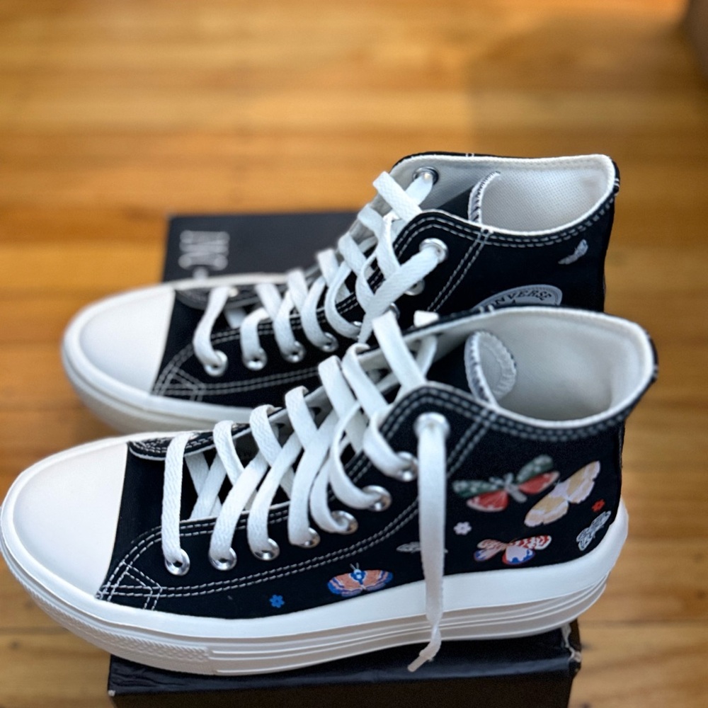 Converse Chuck Taylor High Top Platform Women Butterfly Sneakers